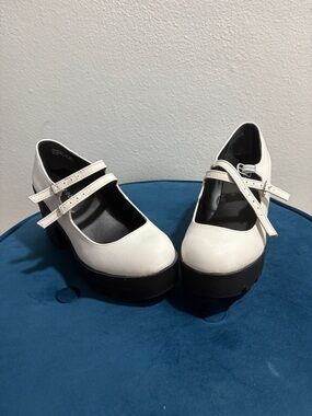 BAMBOO White Mary Jane Platform Heels with Black Sole
